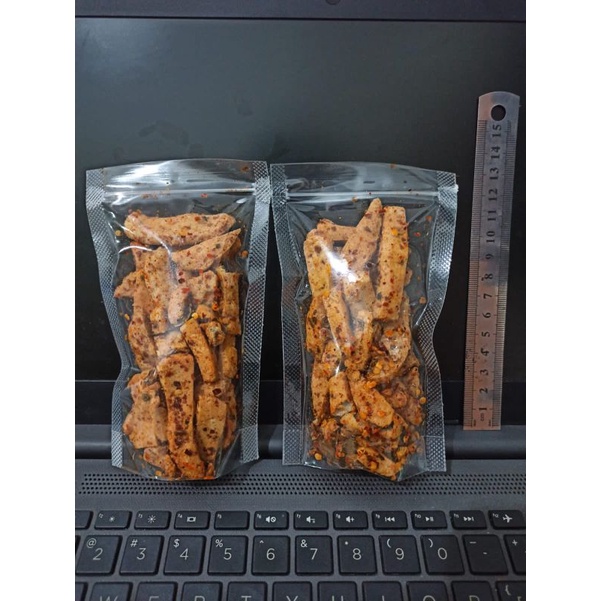 

Basreng Pedas Daun Jeruk Kemasan Jajan