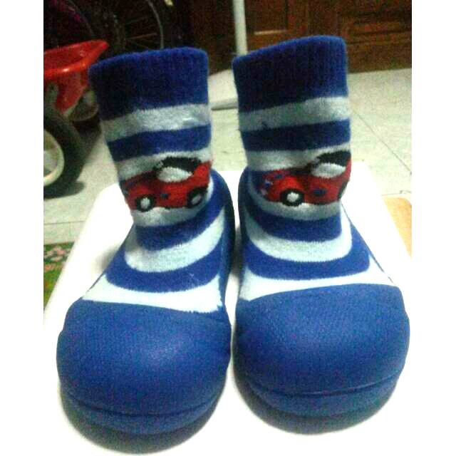 Sepatu import(latuna fortune)