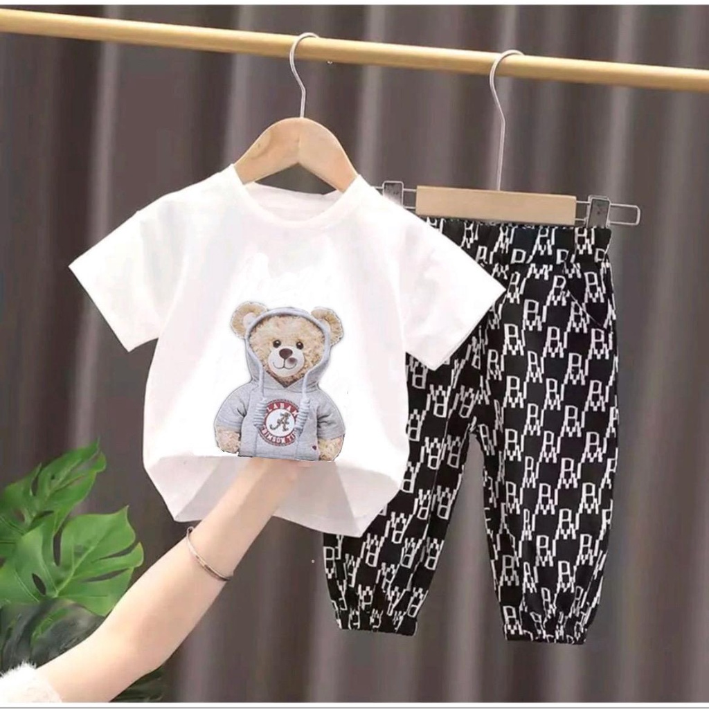 SETELAN BAJU TRENDY BAYI ANAK MOTIF BEAR ALABAM USIA 6 BULAN-5 TAHUN BAHAN KATUN PREMIUM BEST QUALITY LEMBUT NYAMAN DIPAKAI TERBARU TERMURAH/ SETELAN BAJU TRENDY BAYI ANAK LAKI-LAKI/ SETELAN BAJU TRENDY BAYI ANAK PEREMPUAN/ SETELAN BAJU BAYI ANAK COWOK