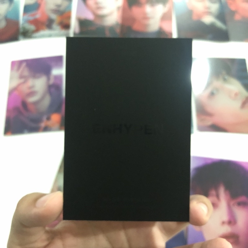 Sharing ENHYPEN Hybe Insight Photocard Member