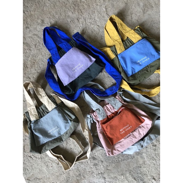 READY JAKARTA, SIAP KIRIM BTV Beyond The Vines Colourblock Micro Dumpling Bag