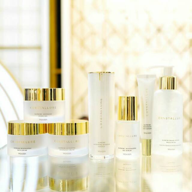 CRYSTALLURE SERIES BY WARDAH
