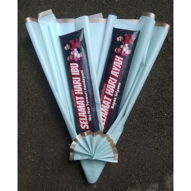 

Buket Double Coklat Custom Bucket Double Chocolate Customized Buket Murah Terjangkau | Silverqueen Silver Queen Big Besar 62 Gram Bukan Silverqueen Mini Kecil