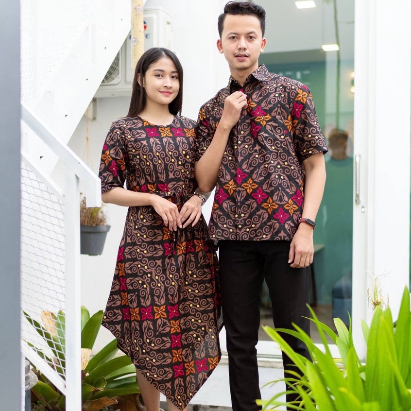 Baju Batik Couple Original Batik Wanita Sarimbit Batik Pasangan Hitam Salur Lurik Keluarga Pekalonga