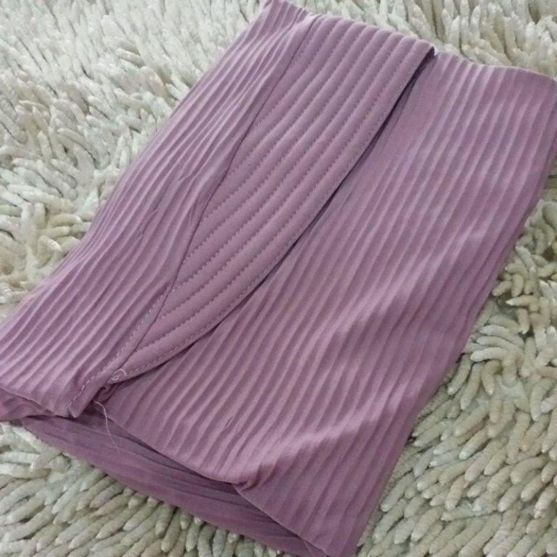 BERGO PLISKET GOTIK/JILBAB MURAH/KHIMAR INSTAN-Ungu