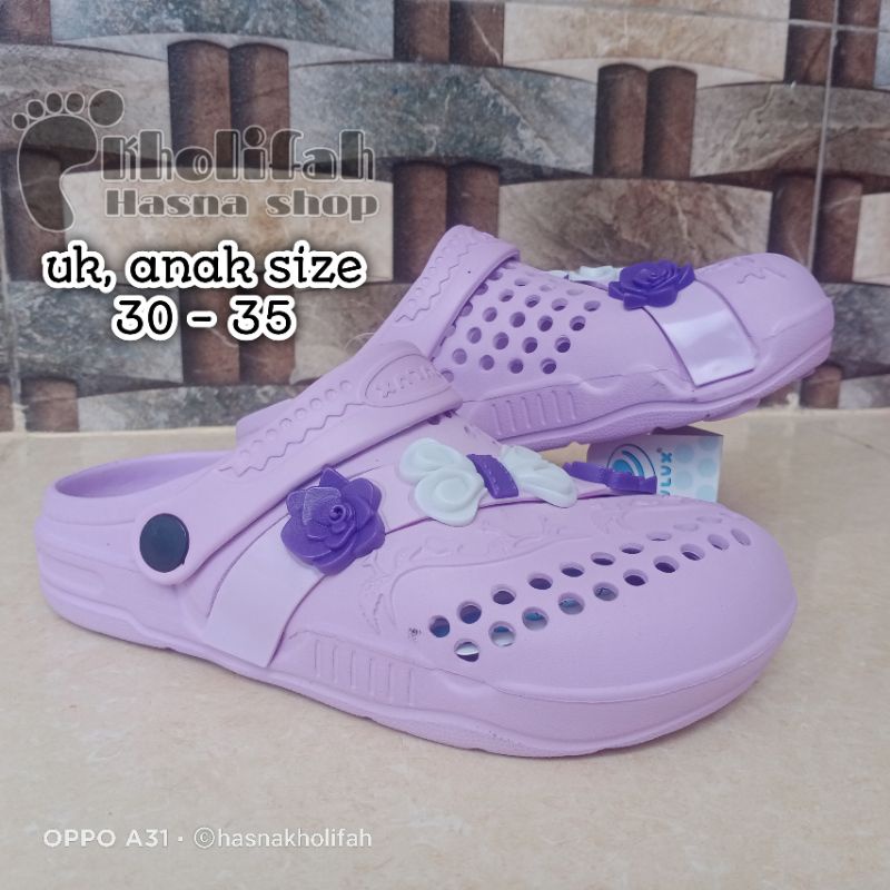 sandal baim anak perempuan 30-35 bunga awet dulux 256c