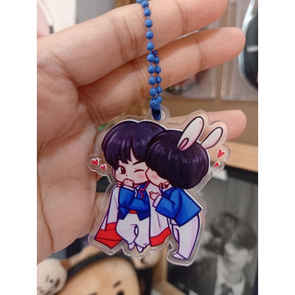 KEYCHAIN ACRYLIC BTS TAEKOOK