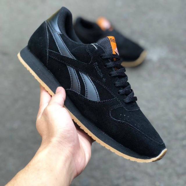 reebok classic suede black