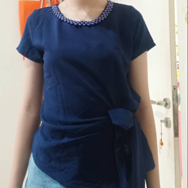 [PRELOVED] BLOUSE NAVY
