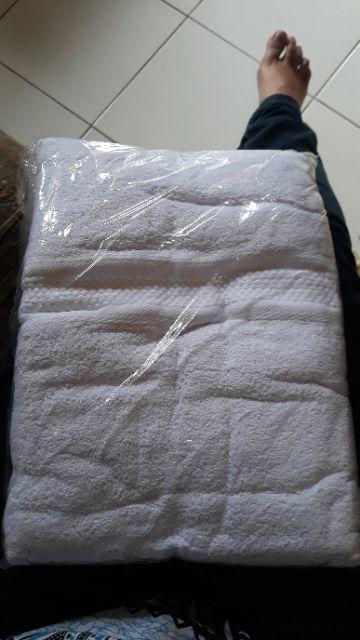 Handuk Dewasa Ukuran 70x140 Mutia Terlaris Termurah Polos Putih