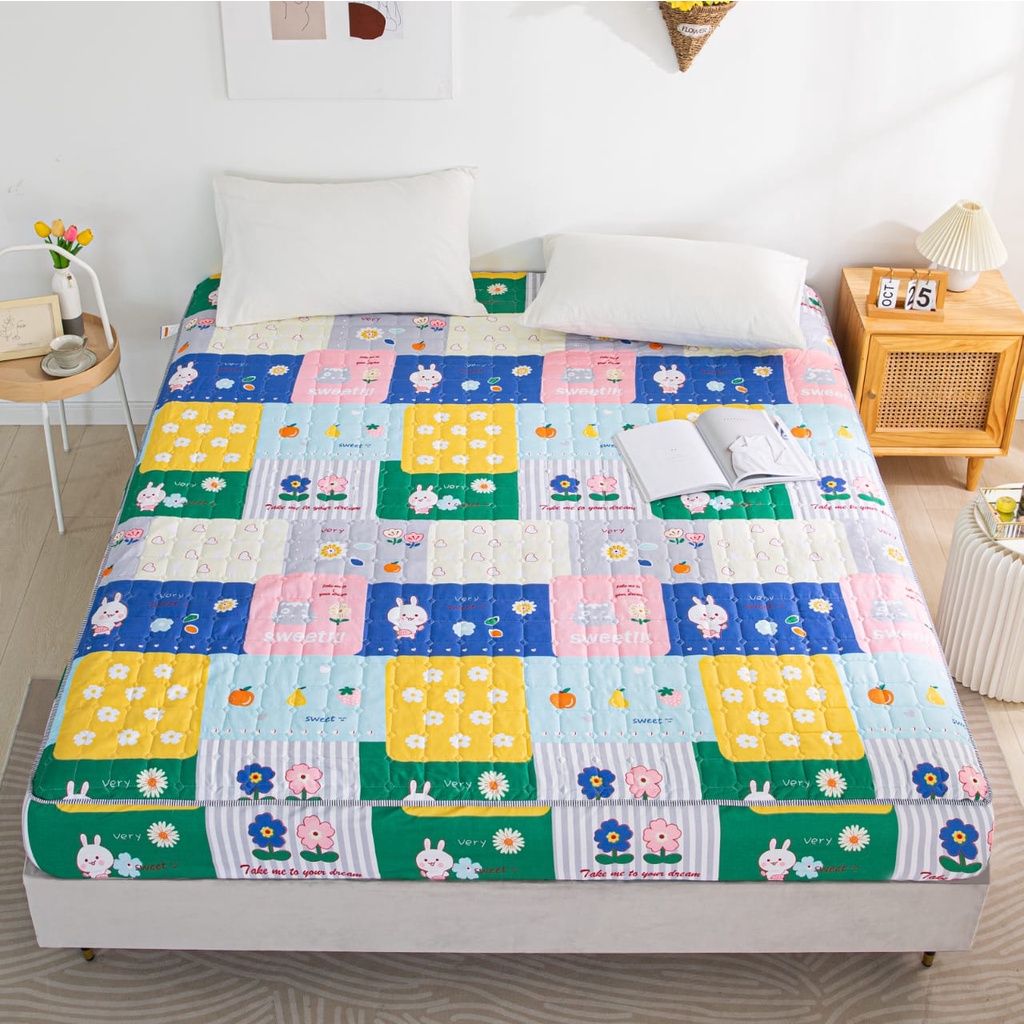 Sprei Waterproof Anti Air Ompol Motif Karakter Size 180x200-3