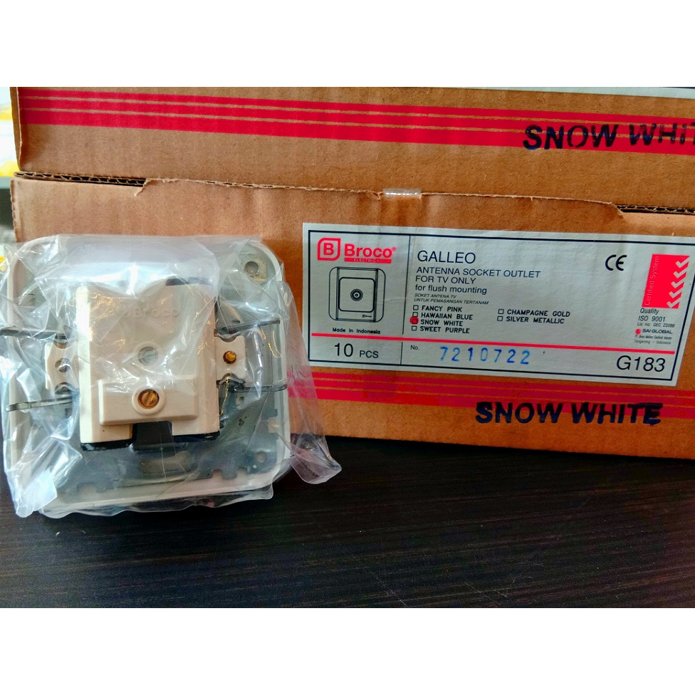 BROCO GALLEO TV SOCKET SNOW WHITE - G18355S