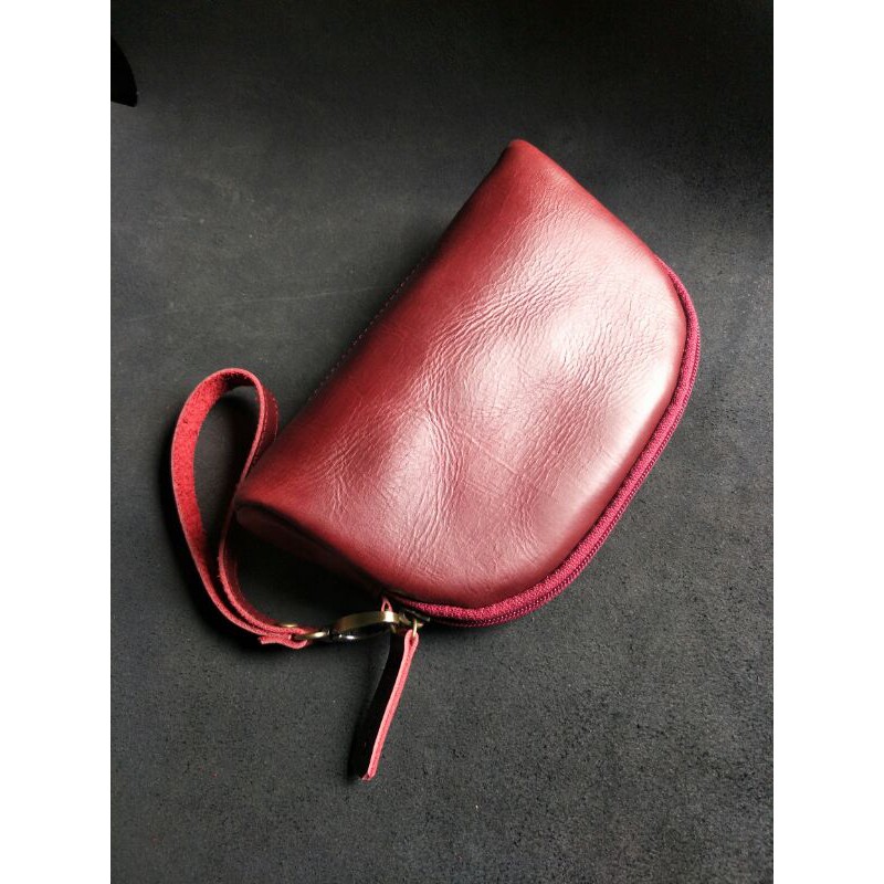 Pouch Wanita Kulit Sapi Asli / Pouch Kulit Asli - Souvenir Kulit Sapi