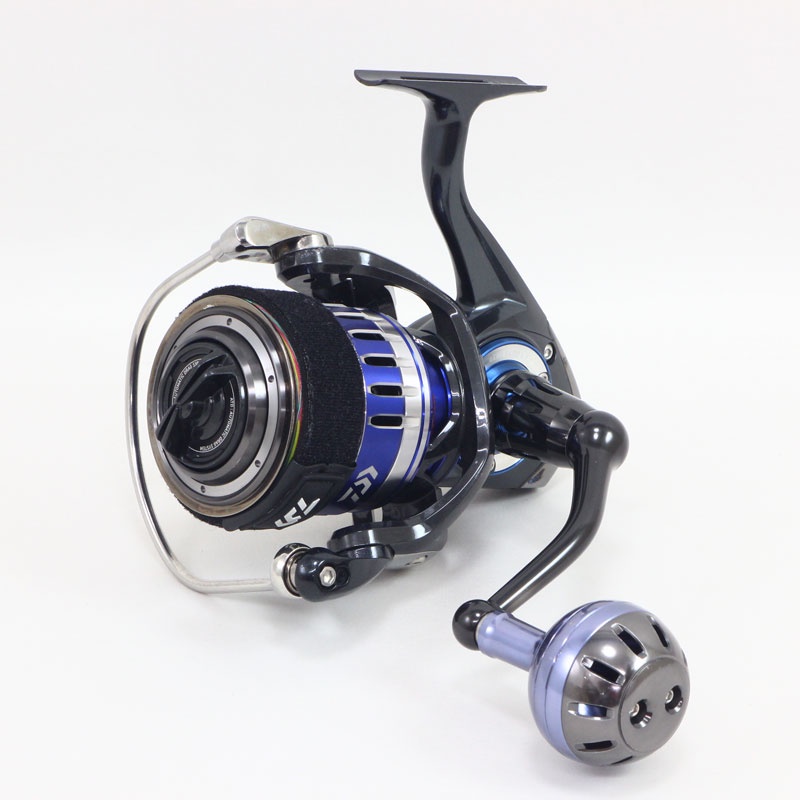 REEL JIGGING POPPING DAIWA SALTIGA 15 5000 MODEL 2015