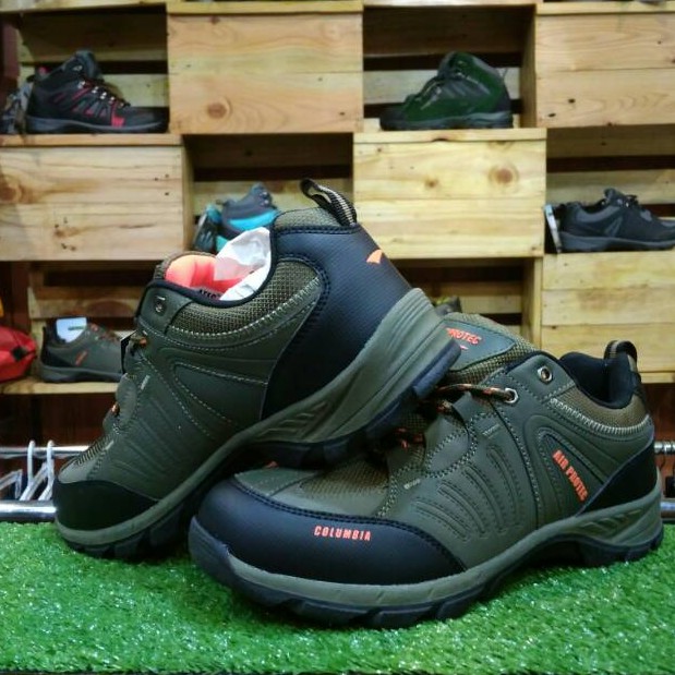  Sepatu  Gunung  Air Protec Colombia Shopee  Indonesia