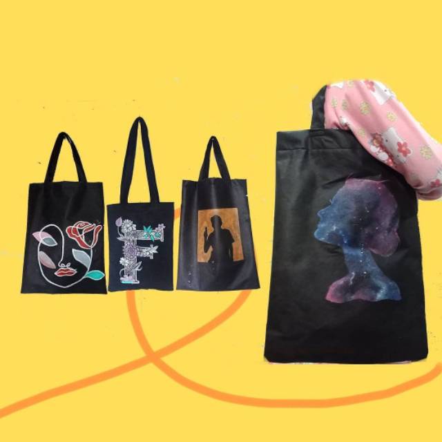 

Totebag custom lukis