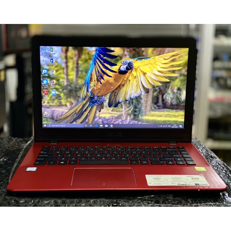 Laptop Asus VivoBook A442UR Red Core i5-8250U RAM 8GB Layar 14inch Second