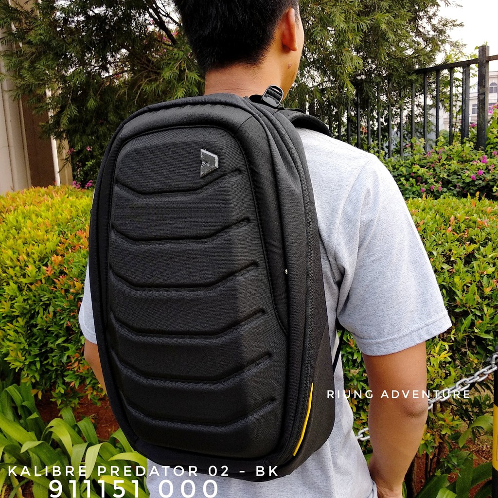 TAS LAPTOP KALIBRE 910568 PREDATOR 02 TERLARIS Riung Adventure
