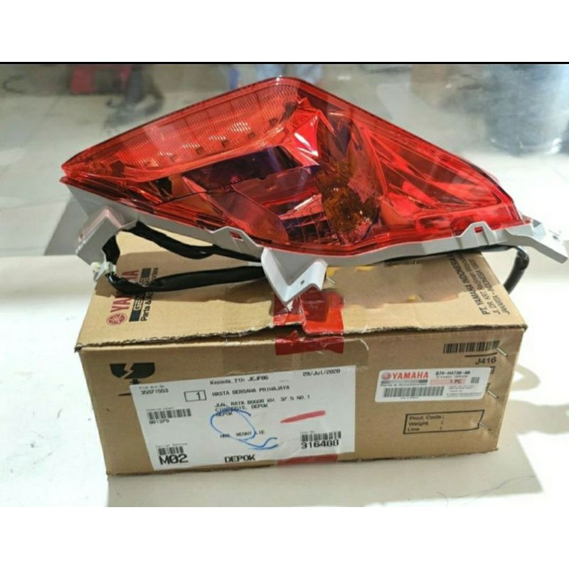 LAMPU STOP KANAN XMAX ASLI / LAMPU REM KANAN XMAX ORI YAMAHA B74 H4730 00