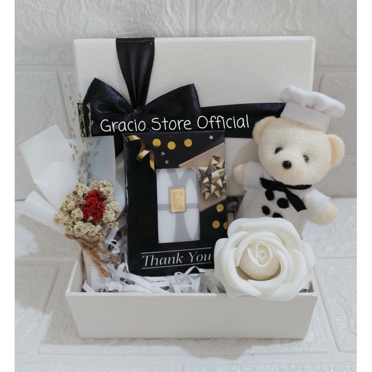 GIFT BOX SPESIAL THANK YOU NUANSA BLACK & WHITE HAMPERS LOGAM MULIA ANTAM 1 GR
