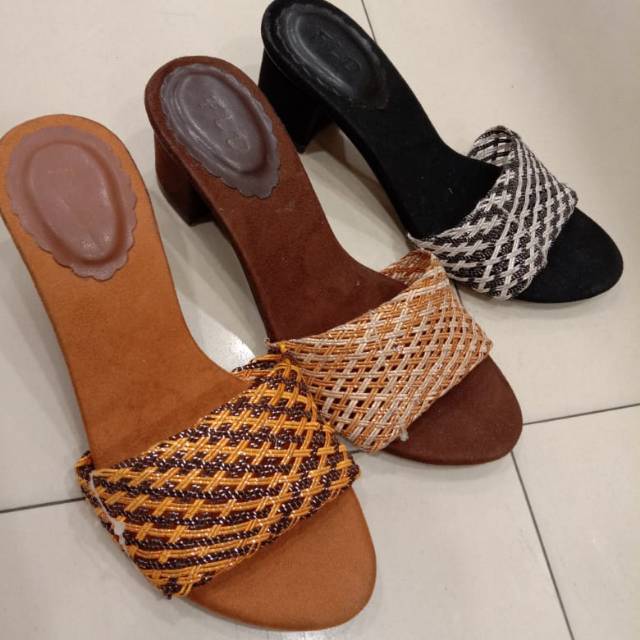 Sendal pesta wanita ori FLD branded Shopee Indonesia Sendal pesta wanita ori FLD branded Shopee Indonesia