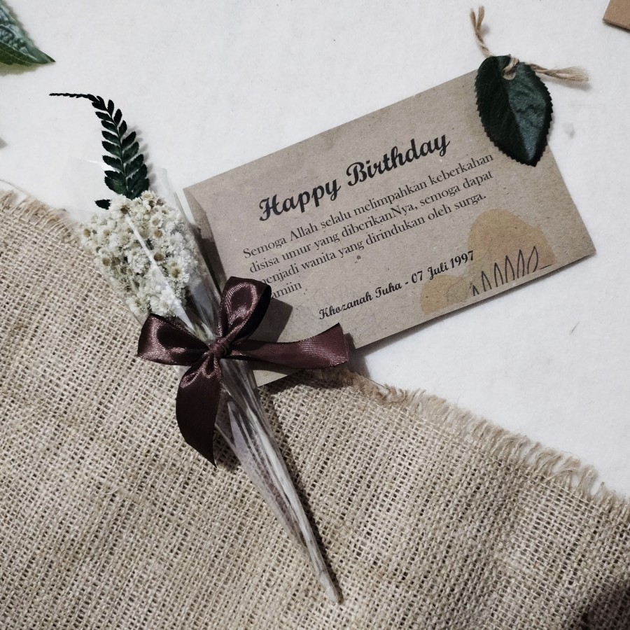 Kado hadiah ulang tahun anniversary cewek/wanita box hampers unik-4