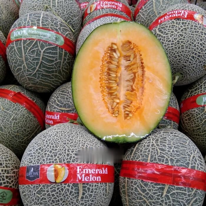 

BUAH MELON SWEET ESMERALDA / BUAH (1 PCS)