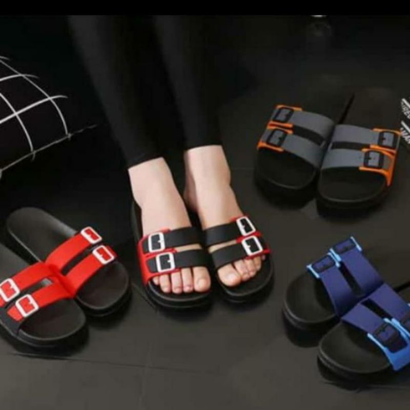 Sandal Selop Wanita Motif Gesper