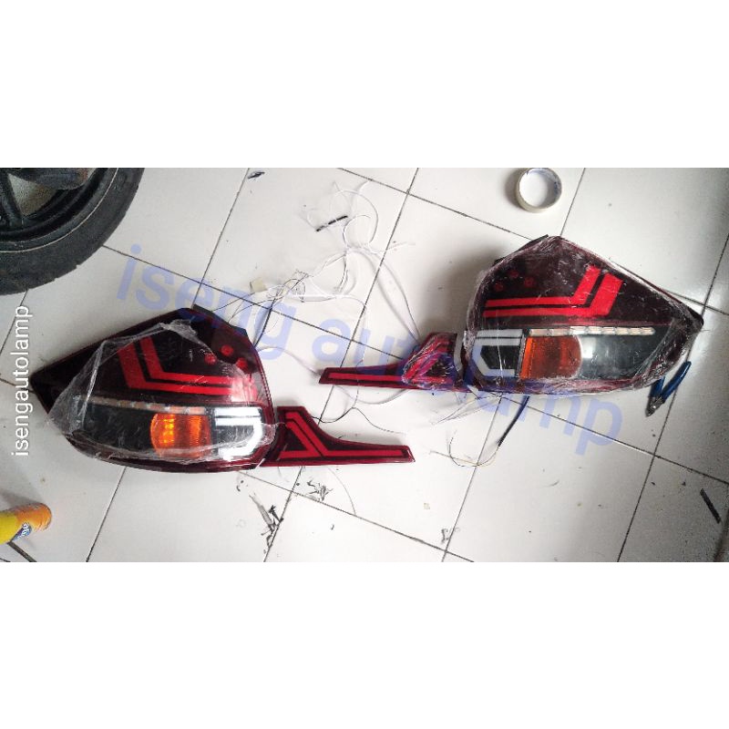 Custom stoplamp ertiga sein running