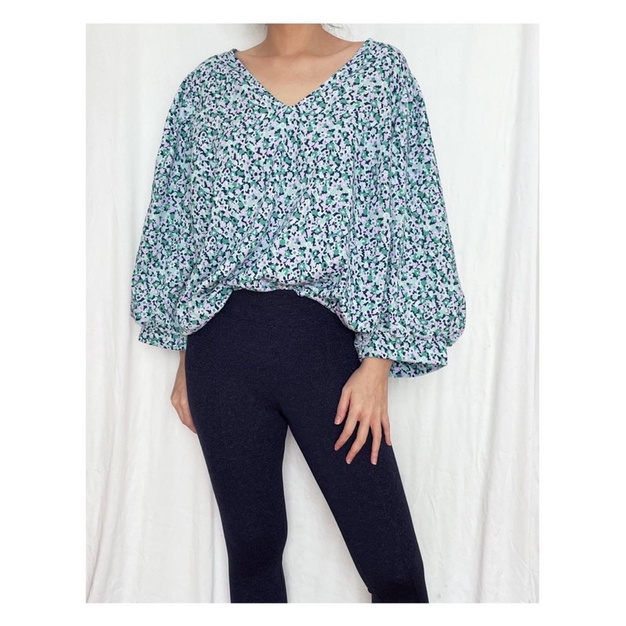 A n*w day baloon cotton blouse