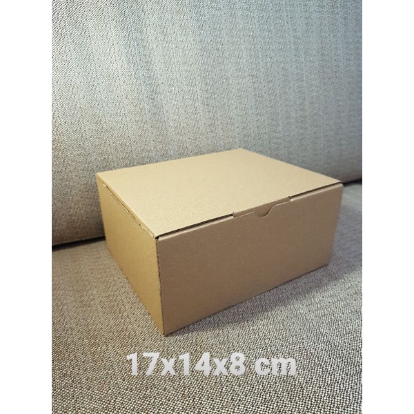 

Kardus Box uk. 17x14x8 cm Kotak Karton Die Cut