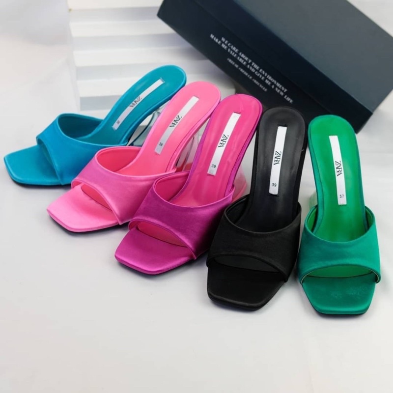 Sepatu Kaca Transparan Hak Tinggi Wanita ZR Satin Transparent Glass High Heels Premium Import, Hitam