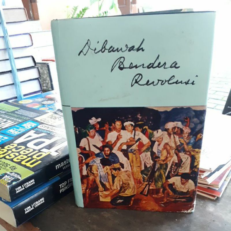 

BUKU ORIGINAL DIBAWAH BENDERA REVOLOSI JILID 1 TAHUN 1963