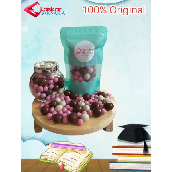 

Coklat isi Biskuit - warna warni