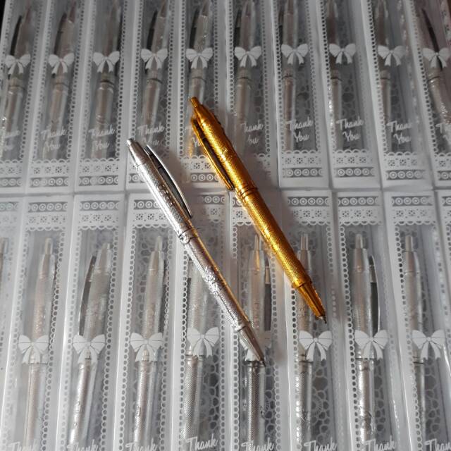 

Souvenir pulpen silver mika motif(minimal 100pcs)