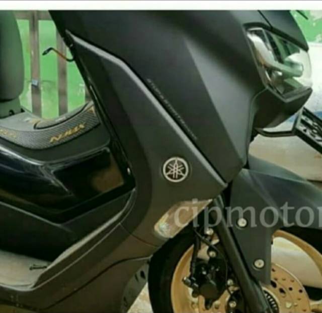 Breket dudukan plat nomor yamaha new nmax 2020 facelift model kumis