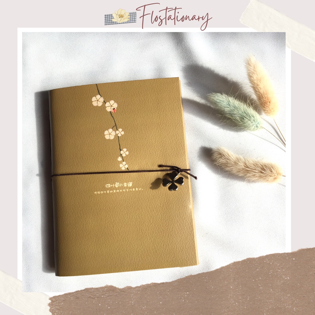 

[FS] Four Leaf Clovers Kraft Pocket Notes dengan Tali Elastis / Aesthetic Travelers Notebook Kertas Coklat Vintage Theme