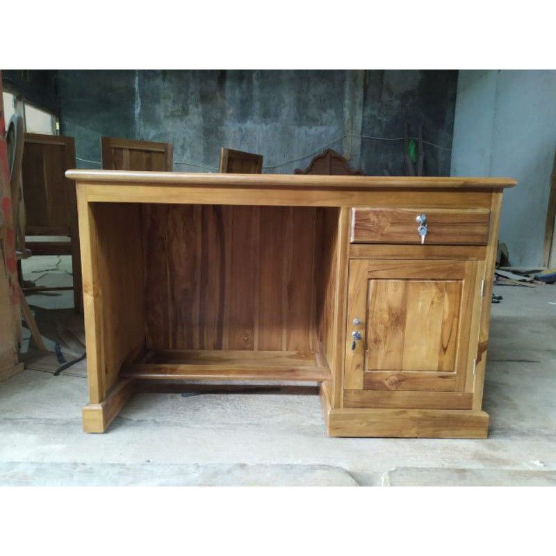 meja kerja biro (meja tulis ,meja kantor ,meja belajar)