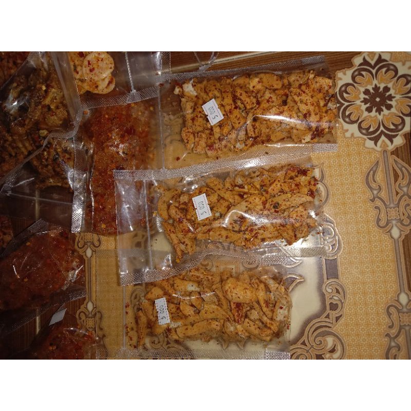 

basreng pedas daun jeruk