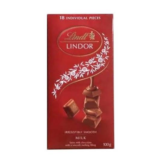 

Lindt Lindor Milk Chocolate 18 Individual Pieces Coklat Milk Import