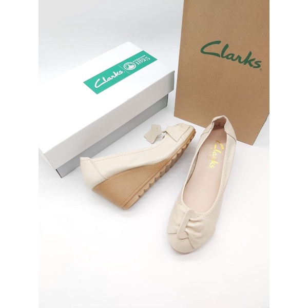 Clarks Wedges A08 7cm Kulit sapi asli 100%