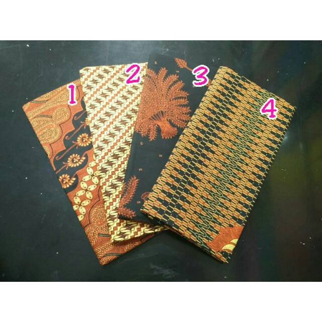 Batik sogan solo