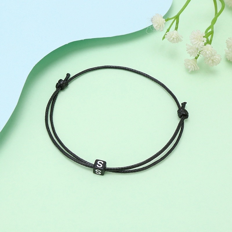 GELANG INISIAL DADU HITAM | GELANG INISIAL NAMA