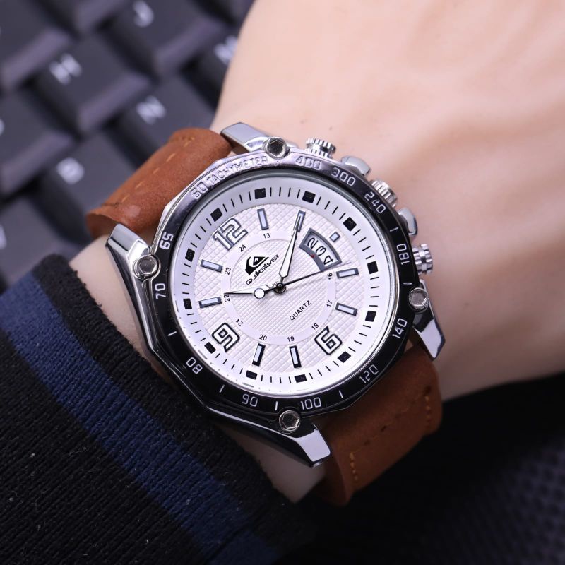 JAM TANGAN PRIA QUIKSILVER TALI KULIT TANGGAL AKTIF