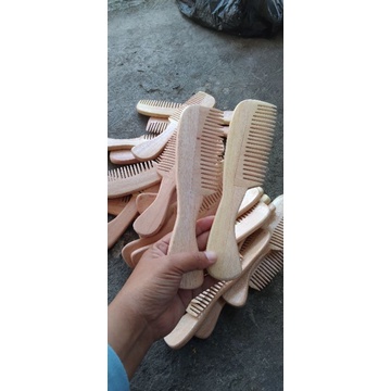 Sisir Kayu/ Wooden Comb/ Sisir Kayu Gagang/Sisir Rambut