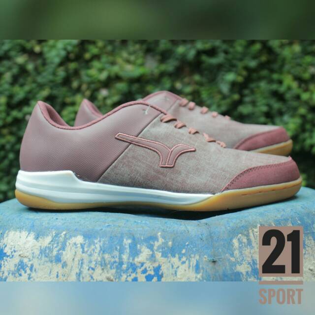 CALCI Dominion Redchoco