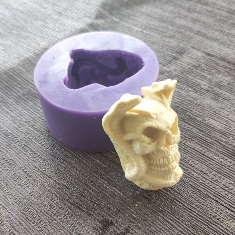 SIY  Wizard Skull Candle Mold European and American Classical Characters Scented Candle Material Mold Home Decoration