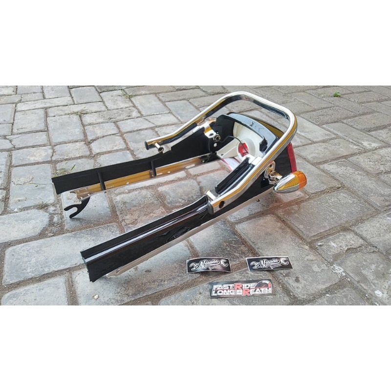 Body Belakang GL set List body Bukan ori PAKET HEMAT COVER BODI GL PRO + MIKA LAMPU BELAKANG BAHAN T