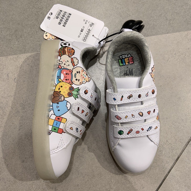 SUPER SALE 50% ORIGINAL H&M x TOCA LIFE SEPATU LAMPU BEST SELLER