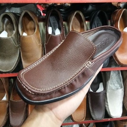 Sepatu Selop Bustong Pria Kulit Asli